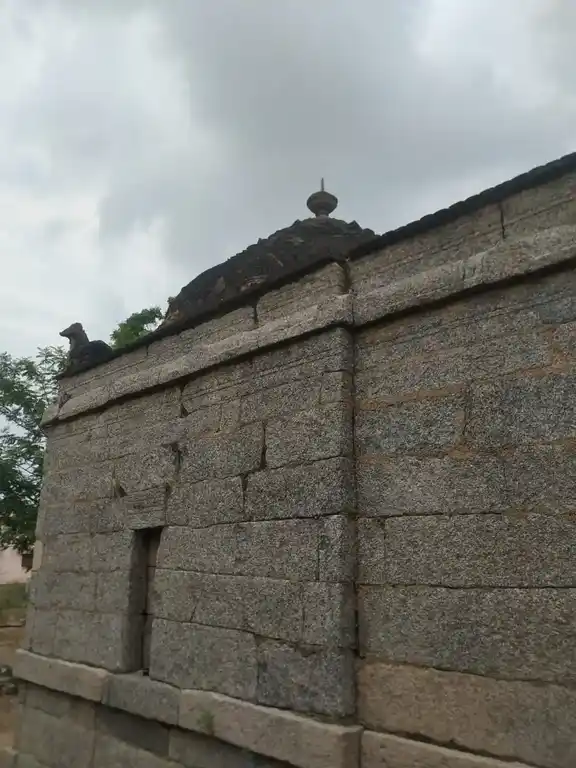 Arulmigu Udaiyavar Kailasanatha Swamy Temple, Thiruthalayour, Thiruthalayr - 621217 Arulmigu Udaiyavar Kailasanatha Swamy Temple, Thiruthalayour, Thiruthalayr - 621217, Thiruchirappalli - Ancient Temple Architecture and History Image 3