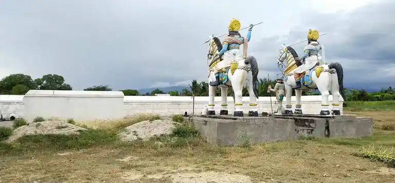 Arulmigu Udayavar Karuppannaswamy Temple, Kanganipatti - 621004 Arulmigu udayavar karuppannaswamy Temple, Kanganipatti - 621004, Thiruchirappalli - Ancient Temple Architecture and History Image 5
