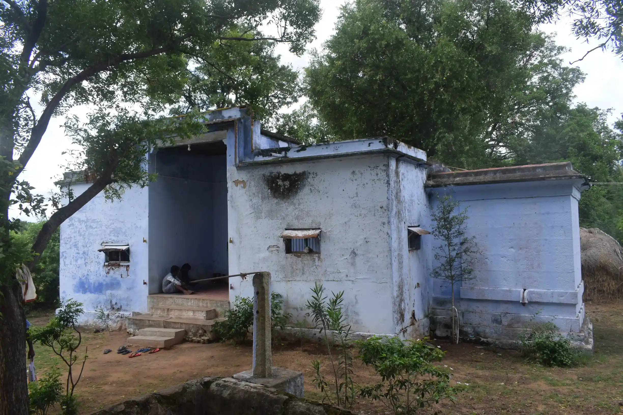 Arulmigu Udayavarsamy Temple, Thiruchitrampalam - 627858