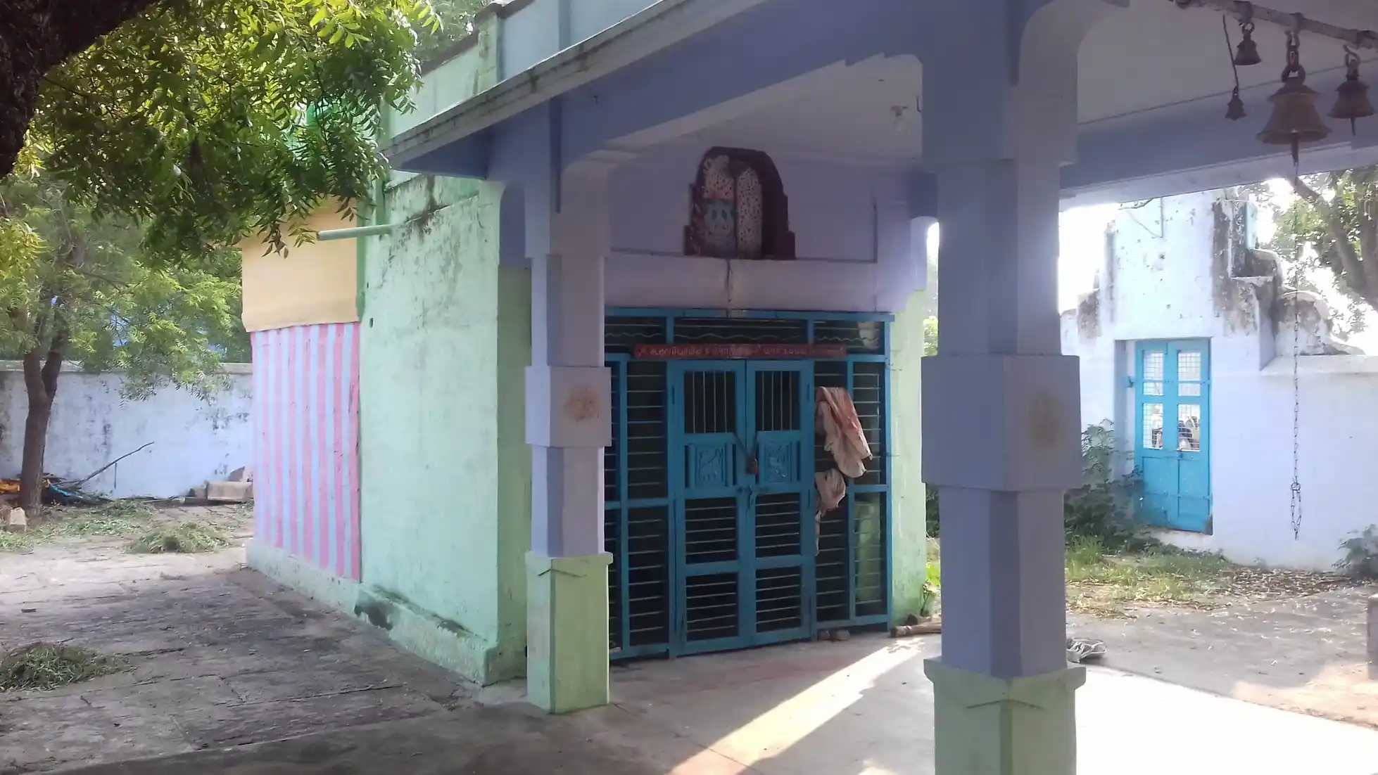 Arulmigu Uivanthaamman Temple, Chettikurichi - 626134 அருள்மிகு உய்யவந்தம்மன் திருக்கோயில், Chettikurichi - 626134, Virudhunagar - Ancient Temple Architecture and History Image 3