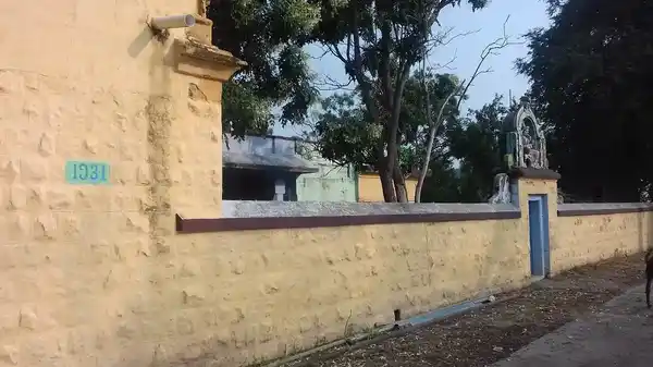 Arulmigu Uivanthaamman Temple, Chettikurichi - 626134 அருள்மிகு உய்யவந்தம்மன் திருக்கோயில், Chettikurichi - 626134, Virudhunagar - Ancient Temple Architecture and History Image 7