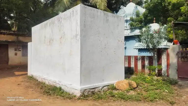 Arulmigu Ujinemakaliamman Temple, Thengamputhoor - 629603 Arulmigu Ujinemakaliamman Temple, Thengamputhoor - 629603, Kanyakumari - Ancient Temple Architecture and History Image 3