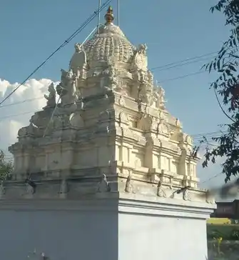 Arulmigu Ulagalantha Perumal Temple, Paruvachi - 638312 அருள்மிகு உலகளந்தபெருமாள் திருக்கோயில், Paruvachi - 638312, Erode - Ancient Temple Architecture and History Image 4