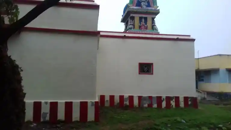 Arulmigu Ulagamman Temple, Periyasamiyapuram - 627862 Arulmigu Ulagamman Temple, Periyasamiyapuram - 627862, Tenkasi - Ancient Temple Architecture and History Image 2