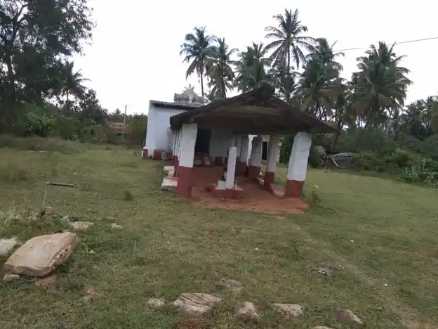 Arulmigu Ulaganathasamy Temple, Devarayapuram - 642110 அருள்மிகு உலகநாத சுவாமி திருக்கோயில், Devarayapuram - 642110, Coimbatore - Ancient Temple Architecture and History Image 3