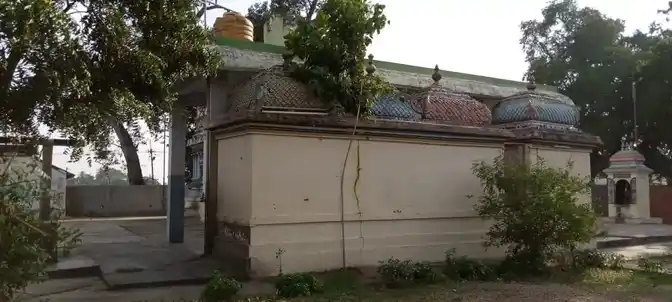 Arulmigu Ulaganayagi Amman Temple, Valady - 621218 Temple