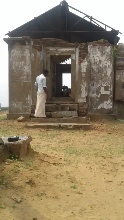 Arulmigu Ulageshwarar Temple, Thalirmarunkoor - 623407 அருள்மிகு உலகேஸ்வரர் திருக்கோயில், தளிர்மருங்கூர் - 623407, Ramanathapuram - Ancient Temple Architecture and History Image 2