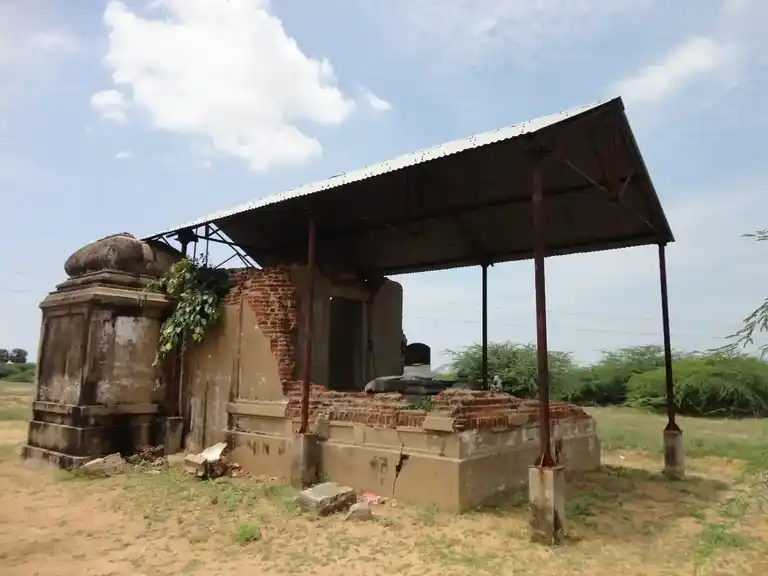 Arulmigu Ulageshwarar Temple, Thalirmarunkoor - 623407 அருள்மிகு உலகேஸ்வரர் திருக்கோயில், தளிர்மருங்கூர் - 623407, Ramanathapuram - Ancient Temple Architecture and History Image 3