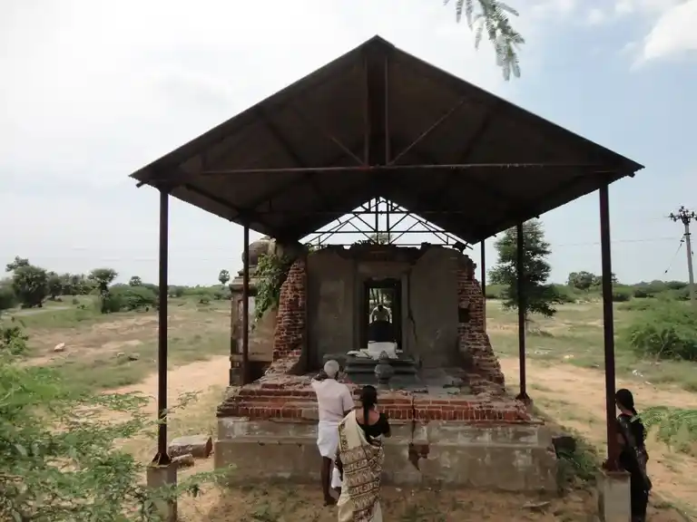 Arulmigu Ulageshwarar Temple, Thalirmarunkoor - 623407 அருள்மிகு உலகேஸ்வரர் திருக்கோயில், தளிர்மருங்கூர் - 623407, Ramanathapuram - Ancient Temple Architecture and History Image 4