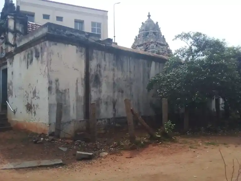 Arulmigu Ulagidai Vinayagar Temple, Kulipirai - 622402 அருள்மிகு உலகிடை விநாயகர் திருக்கோயில், Kulipirai - 622402, Pudukkottai - Ancient Temple Architecture and History Image 3