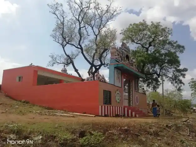 Arulmigu Ulagudaiyar Sastha Temple, Village Outside, Vadanatham Patti - 627862 அருள்மிகு உலகுடையார் சாஸ்தா திருக்கோயில், Village Outside, Vadanatham Patti - 627862, Tenkasi - Ancient Temple Architecture and History Image 2