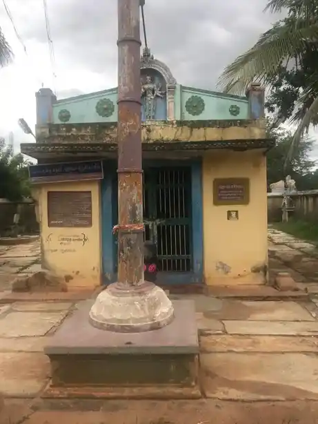 Arulmigu Ulagusundariamman Temple, Solapuram - 630557 Arulmigu Ulagusundariamman Temple, Solapuram - 630557, Sivagangai - Ancient Temple Architecture and History Image 2