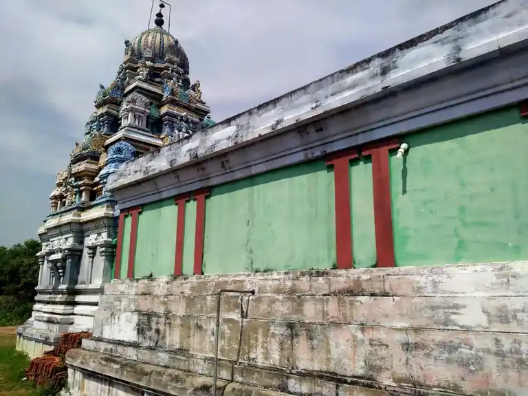 Arulmigu Ulahalantha Perumal Temple, Kannathankudi - 614625 Arulmigu Ulahalantha perumal Temple, Kannathankudi - 614625, Thanjavur - Ancient Temple Architecture and History Image 3