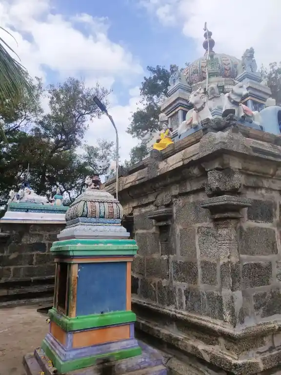 Arulmigu Ulgeshwarar Temple, Thesavilaku - 636306 அருள்மிகு உலகேஸ்வரர் திருக்கோயில், Thesavilaku - 636306, Salem - Ancient Temple Architecture and History Image 4