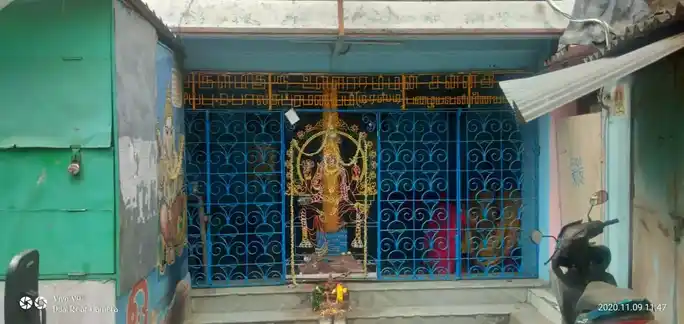 Arulmigu Ullaramman Temple, Old Washermentpet, Chennai - 600021 அருள்மிகு உல்லாரம்மன் திருக்கோயில், பழைய வண்ணாரப்பேட்டை, சென்னை - 600021, Chennai - Ancient Temple Architecture and History Image 4