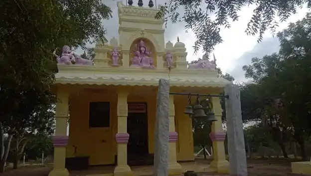 Arulmigu Umaiamman Temple, Kuralayampatti - 628907 அருள்மிகு உமையம்மன் திருக்கோயில், Kuralayampatti - 628907, Thoothukudi - Ancient Temple Architecture and History Image 4