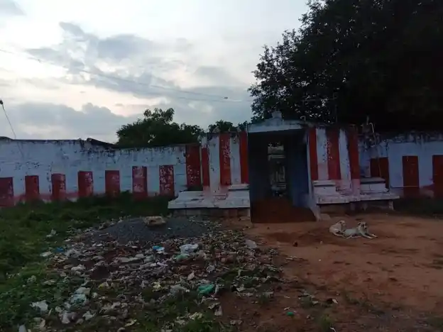 Arulmigu Umaiyorubagaeswarar Temple, Out Side Of The Village, Sayamalai - 628552 Temple