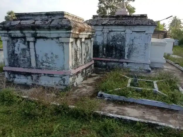 Arulmigu Umamageshwarer Temple, Harur To Karimangalam Road, Kambainallur - 635202 அருள்மிகு உமாமகேஸ்வரர் திருக்கோயில், ஹரூர் காரிமங்கலம் ரோடு, கம்பைநல்லூர் - 635202, Dharmapuri - Ancient Temple Architecture and History Image 4