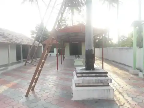 Arulmigu Uradivinayagar Temple, V.Vadamalaipalayam - 641664 அருள்மிகு ஊரடி விநாயகர் திருக்கோயில், V.Vadamalaipalayam - 641664, Tiruppur - Ancient Temple Architecture and History Image 2