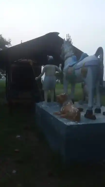 Arulmigu Uriyadiyar Temple, Thenkachiperumalnatham - 612904 அருள்மிகு உரியடியார் திருக்கோயில், Thenkachiperumalnatham - 612904, Ariyalur - Ancient Temple Architecture and History Image 4