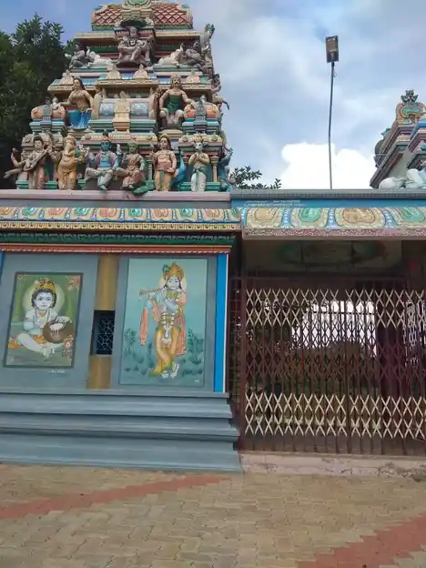 Arulmigu Urkavalansamy Temple, Solankuruni - 625022 ஊர்க்காவல்சாமி திருக்கோயில், Solankuruni - 625022, Madurai - Ancient Temple Architecture and History Image 2