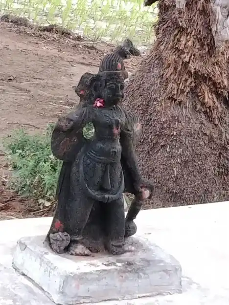 Arulmigu Urumarai Temple, Mullikarumbur - 620013 அருள்மிகு உருமரை திருக்கோயில், Mullikarumbur - 620013, Thiruchirappalli - Ancient Temple Architecture and History Image 2