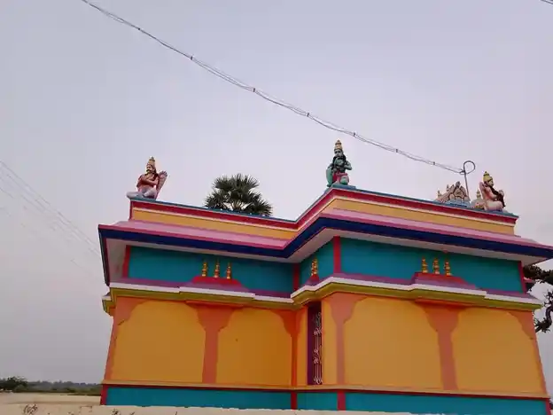 Arulmigu Ushthala Halli Perumal Temple, Ushthalahalli - 635123 அருள்மிகு உஸ்தலஅள்ளி பெருமாள் திருக்கோயில், உஸ்தலஅள்ளி - 635123, Krishnagiri - Ancient Temple Architecture and History Image 2