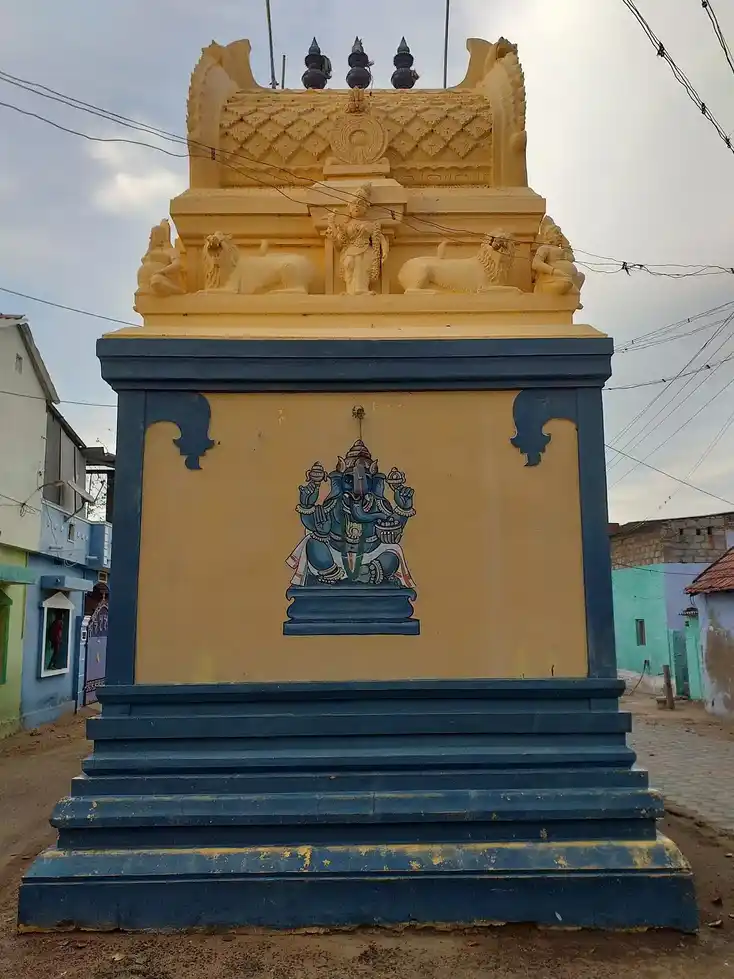 Arulmigu Utchi Makaliamman Temple, Athithiravidar Kudiiruppu, Kulasekarapattanam - 628206 அருள்மிகு உச்சினி மாகாளியம்மன் திருக்கோயில், Athithiravidar Kudiiruppu, Kulasekarapattanam - 628206, Thoothukudi - Ancient Temple Architecture and History Image 3