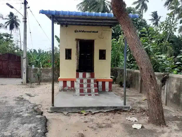 Arulmigu Utchni Makaliamman Temple, Kumarapannaiyur - 628207 அருள்மிகு உச்சினி மாகாளியம்மன் மற்றும் முத்தாரம்மன் திருக்கோயில், Kumarapannaiyur - 628207, Thoothukudi - Ancient Temple Architecture and History Image 5