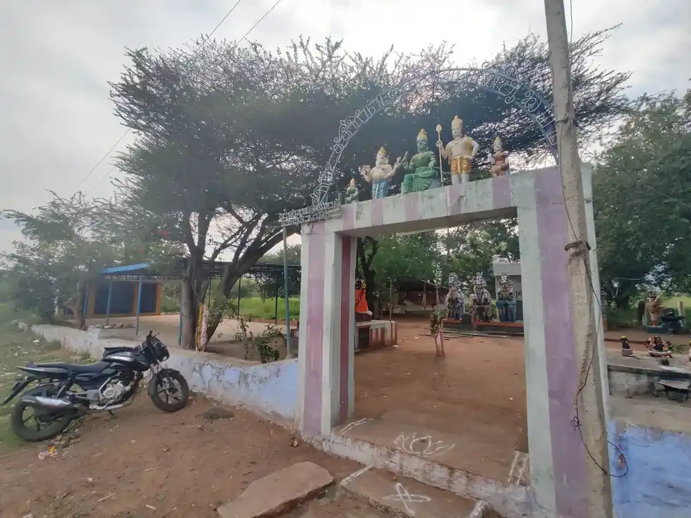 Arulmigu Uthama Nachiyar Temple, Oruthattu - 624206