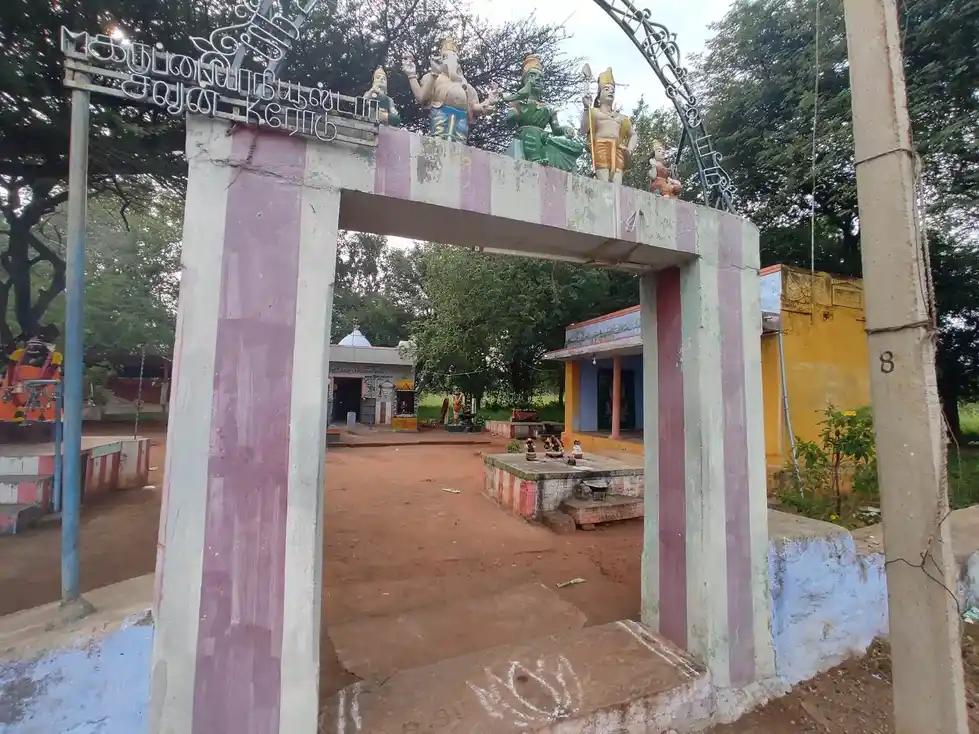 Arulmigu Uthama Nachiyar Temple, Oruthattu - 624206 அருள்மிகு உத்தமநாச்சியம்மன் திருக்கோயில், Oruthattu - 624206, Dindigul - Ancient Temple Architecture and History Image 3