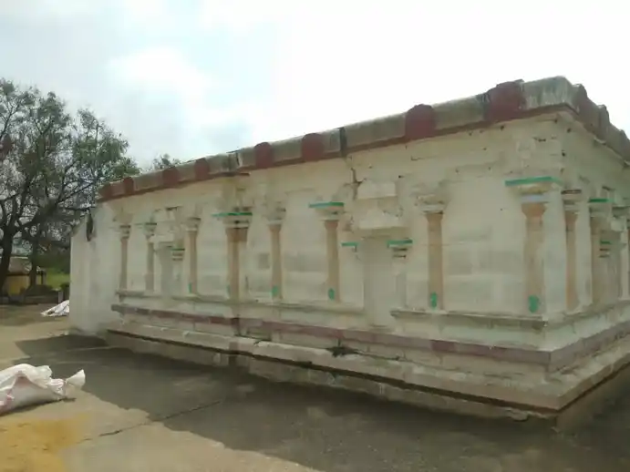Arulmigu Uthamakaragam Temple, Manavaranapalli - 635121 Temple