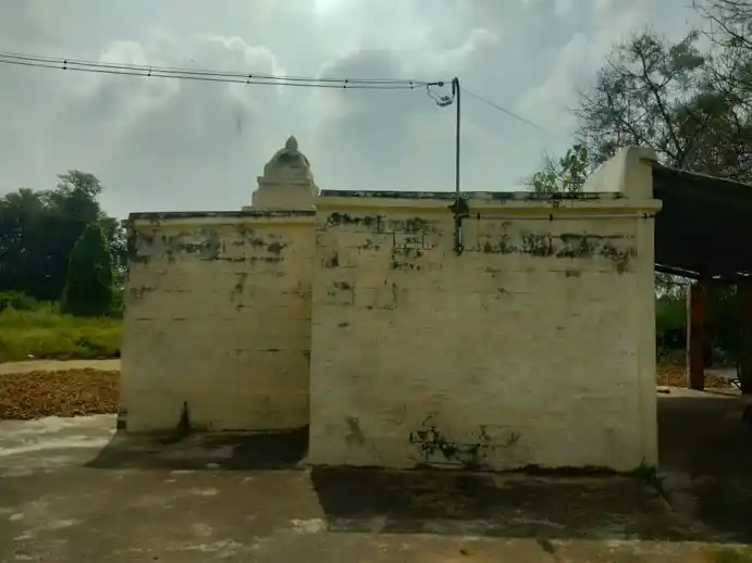 Arulmigu Uthamakaragam Temple, Manavaranapalli - 635121 அருள்மிகு உத்தம கரகம் திருக்கோயில், Manavaranapalli - 635121, Krishnagiri - Ancient Temple Architecture and History Image 4