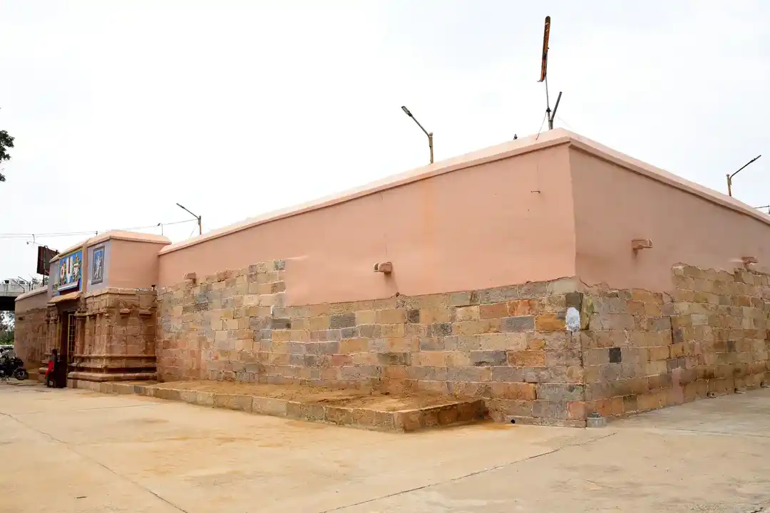 Arulmigu Uthamar Temple,, No1. Tolgate, Mannachanallur - 621216 அருள்மிகு உத்தமர் திருக்கோயில், No1. Tolgate, Mannachanallur - 621216, Thiruchirappalli - Ancient Temple Architecture and History Image 6