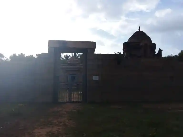 Arulmigu Uthamathaneswarar Temple, Keelathaniyam - 622002 அருள்மிகு உத்தமதானேசுவரர் திருக்கோயில், Keelathaniyam - 622002, Pudukkottai - Ancient Temple Architecture and History Image 4