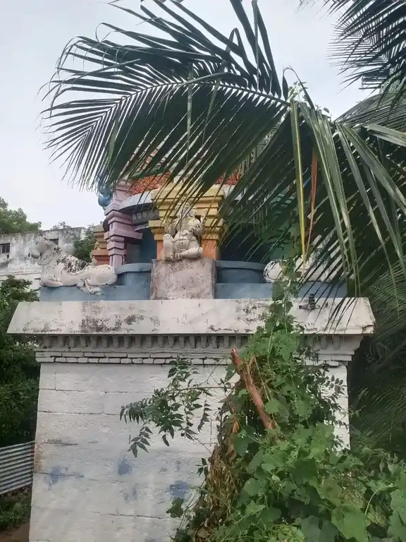 Arulmigu Uthandi Vinayagar Temple, Kattuputhur,Thottiyam - 621207 அருள்மிகு உத்தண்டி விநாயகர் திருக்கோயில், Kattuputhur,Thottiyam - 621207, Thiruchirappalli - Ancient Temple Architecture and History Image 4
