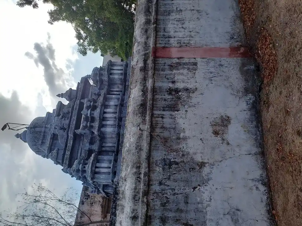 Arulmigu Uthaya Marthanthanta Vinayagar Temple, Kulasekarapattanam - 628206 அருள்மிகு உதயமார்த்தாண்ட விநாயகர் திருக்கோயில், Kulasekarapattanam - 628206, Thoothukudi - Ancient Temple Architecture and History Image 3