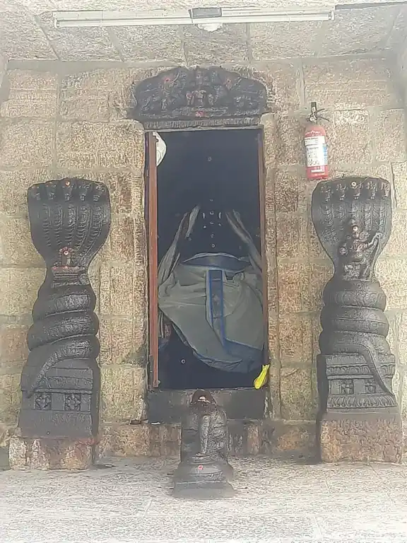 Arulmigu Uthira Vinayakar Temple, Palani - 624601