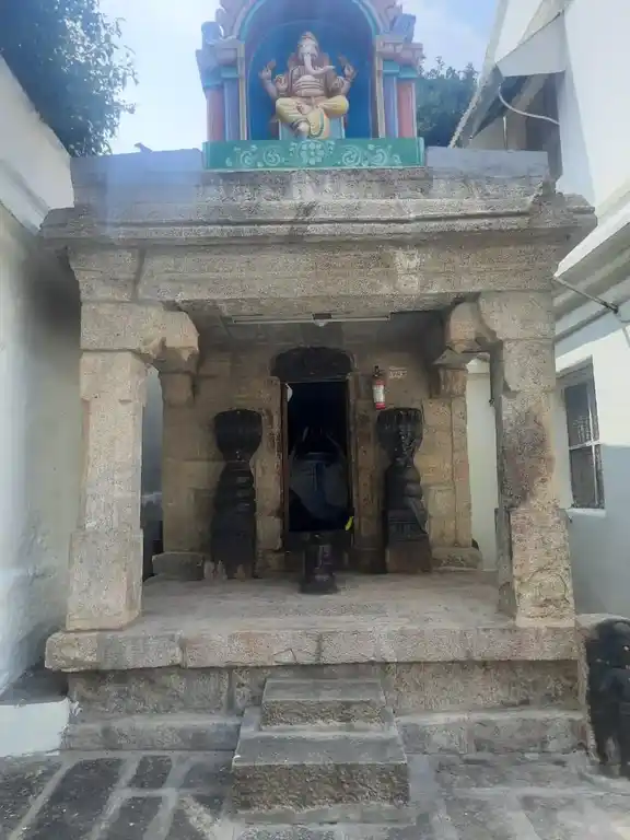Arulmigu Uthira Vinayakar Temple, Palani - 624601 அருள்மிகு உத்திர விநாயகர் திருக்கோயில், பழனி - 624601, Dindigul - Ancient Temple Architecture and History Image 2