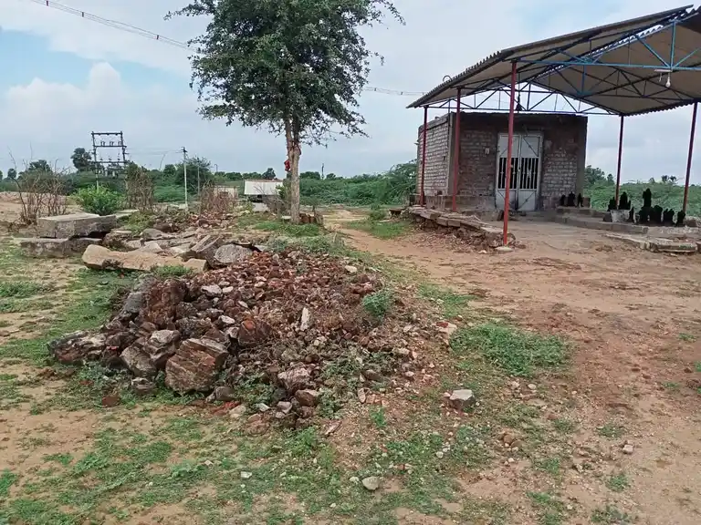 Arulmigu Uththama Pandeeshwarar Temple, Melarumpoor - 623407 அருள்மிகு உத்தம பாண்டீஸ்வரர் திருக்கோயில், - 623407, Ramanathapuram - Ancient Temple Architecture and History Image 3