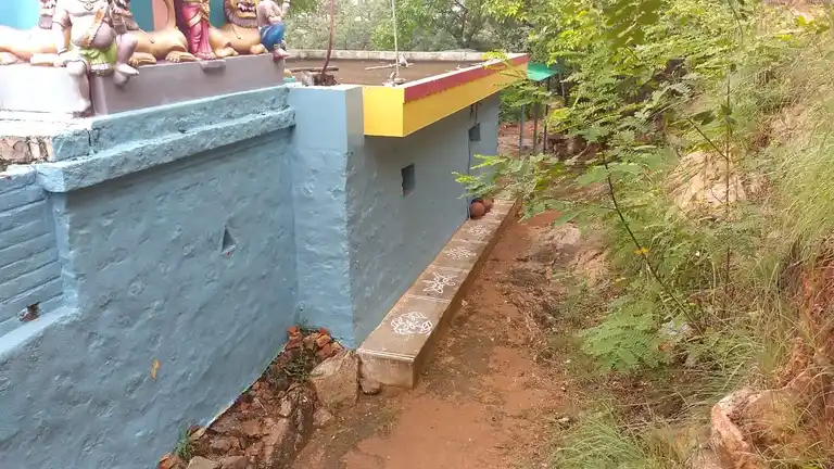 Arulmigu Uthukuttai Mariyamman Temple, Kezhikallpattu - 606803 அருள்மிகு ஊத்துக்குட்டைமாரியம்மன் திருக்கோயில், Kezhikallpattu - 606803, Tiruvannamalai - Ancient Temple Architecture and History Image 7