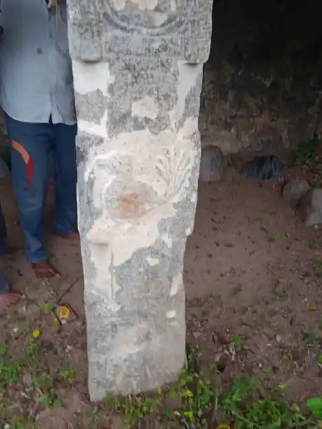 Arulmigu Uttamakaragam Kandamarugu Devathai Temple, Periyanur - 636812 அருள்மிகு உத்தமகரகம் கண்டமருகு தேவதை திருக்கோயில், பெரியானூர், Periyanur - 636812, Dharmapuri - Ancient Temple Architecture and History Image 7