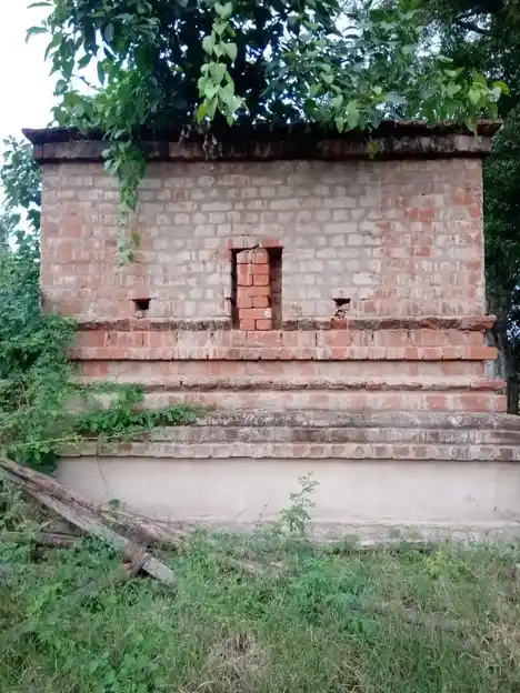 Arulmigu Uttamakaragam Temple, Bandapalli - 635119 Arulmigu Uttamakaragam Temple, Bandapalli - 635119, Krishnagiri - Ancient Temple Architecture and History Image 3