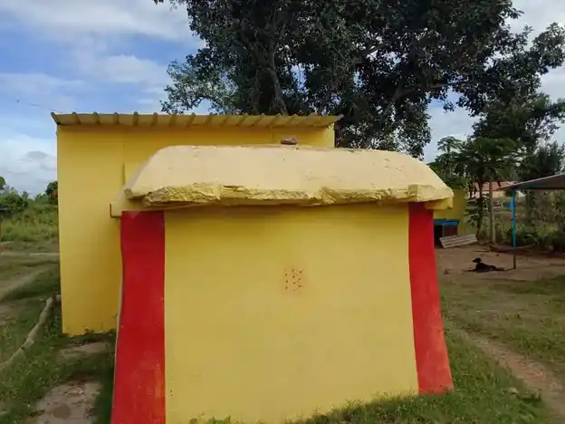 Arulmigu Uttamakaragam Temple, Enusonai - 635117 அருள்மிகு உத்தம கரகம் திருக்கோயில், Enusonai - 635117, Krishnagiri - Ancient Temple Architecture and History Image 2