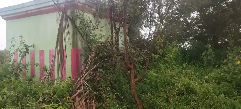 Arulmigu Uttamakaragam Temple, Immidinaikkanahalli - 635107 அருள்மிகு உத்தம கரகம் திருக்கோயில், Immidinaikkanahalli - 635107, Krishnagiri - Ancient Temple Architecture and History Image 3