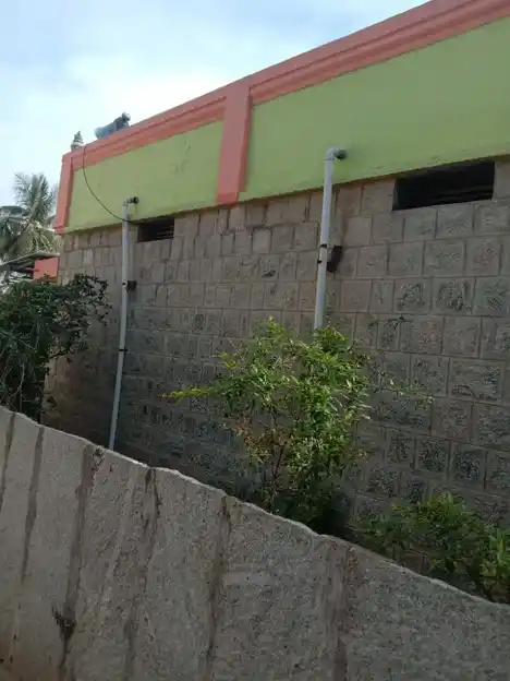 Arulmigu Uttamakaragamman Temple, Bommandapalli - 635110 அருள்மிகு உத்தம கரகம்மன் திருக்கோயில், Bommandapalli - 635110, Krishnagiri - Ancient Temple Architecture and History Image 5