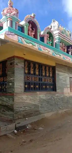 Arulmigu Uttamakaragamman Temple, Kattinaikkandhoddi - 635105 Arulmigu Uttamakaragamman Temple, Kattinaikkandhoddi - 635105, Krishnagiri - Ancient Temple Architecture and History Image 3