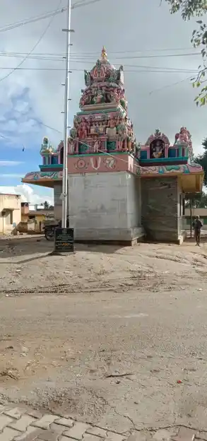 Arulmigu Uttamakaragamman Temple, Kattinaikkandhoddi - 635105 Arulmigu Uttamakaragamman Temple, Kattinaikkandhoddi - 635105, Krishnagiri - Ancient Temple Architecture and History Image 4