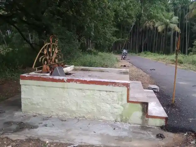Arulmigu Utthamakaragam Temple, Samanur - 636806