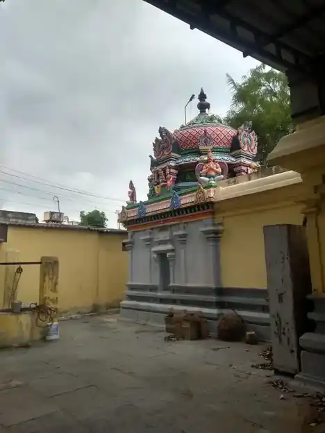 Arulmigu Uudayavar Ramanujar Temple, Kumbakonam - 612001 Arulmigu Uudayavar Ramanujar Temple, Kumbakonam - 612001, Thanjavur - Ancient Temple Architecture and History Image 4